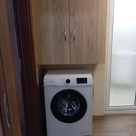 Cozy New - уютен *